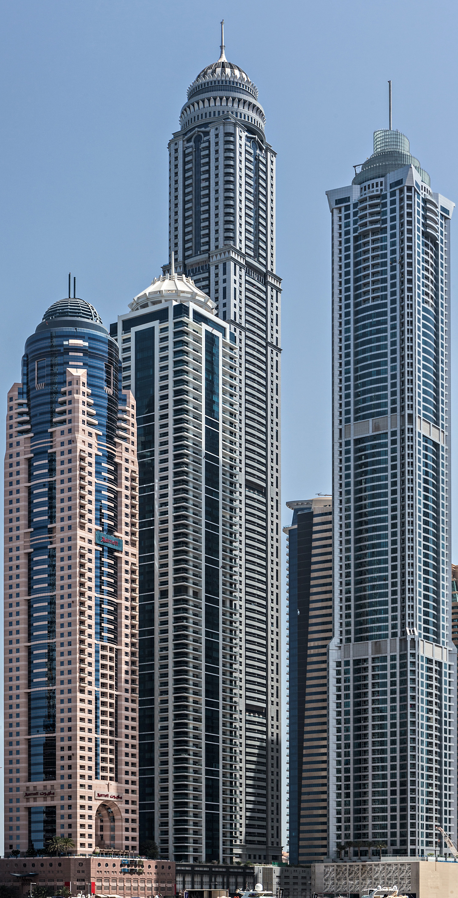 Princess Tower, Dubai - Behind other supertalls. © Mathias Beinling